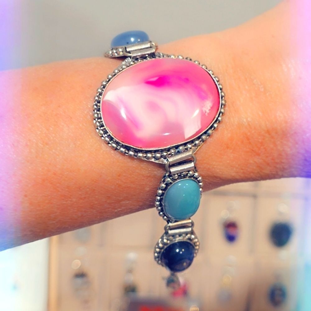 Agate Gemstone Bracelet
